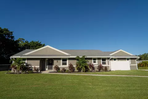 7535 Coconut Blvd, The Acreage, FL 33412