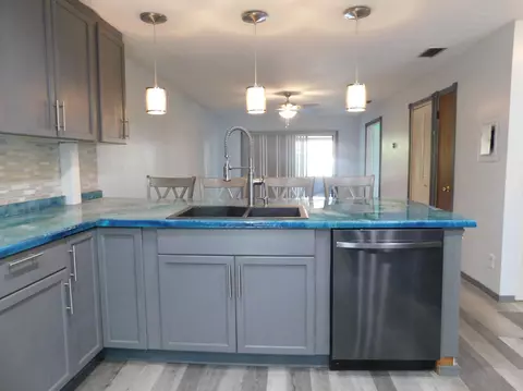 6006 Indrio Rd #7, Fort Pierce, FL 34951