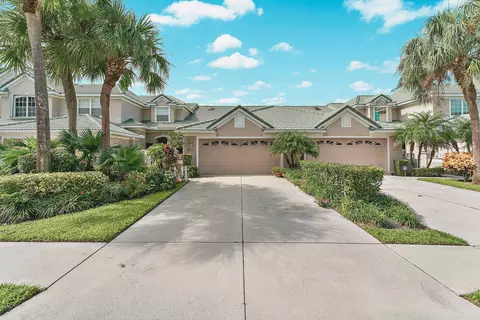 1630 SW Harbour Isles Cir #87, Port Saint Lucie, FL 34986