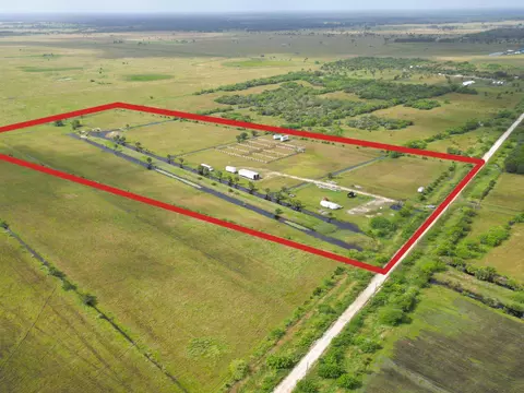 2610 Cabbage Dr, Okeechobee, FL 34974 photo 1