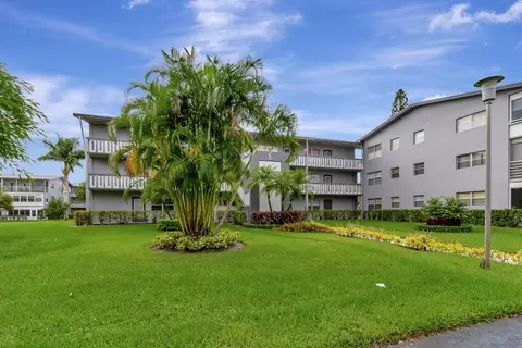 188 Suffolk E, Boca Raton, FL 33434