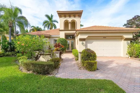8841 Via Grande E, Wellington, FL 33411