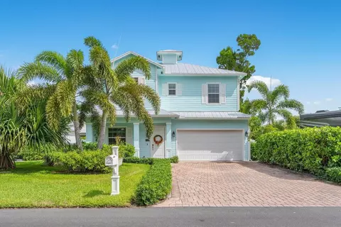 405 Coconut Ave, Stuart, FL 34996