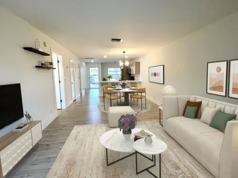 2431 Black Olive Blvd #81-B, Delray Beach, FL 33445