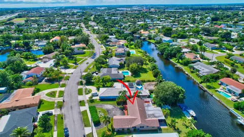 1753 W Terrace Dr, Lake Worth, FL 33460