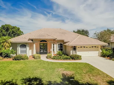 1532 SW Mockingbird Cir, Port Saint Lucie, FL 34986