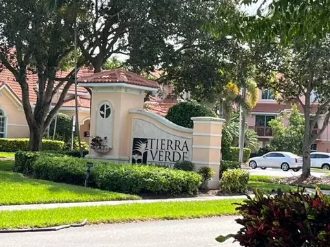 2052 Alta Meadows Ln #2205, Delray Beach, FL 33444