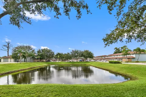 1510 Cypress Way E, Palm Springs, FL 33406