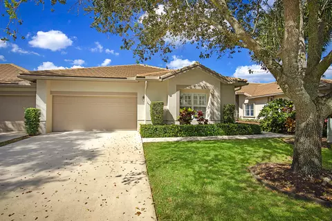 7468 Rockbridge Cir, Lake Worth, FL 33467