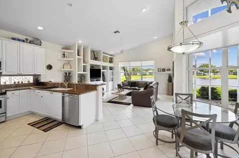 11097 Malaysia Cir, Boynton Beach, FL 33437