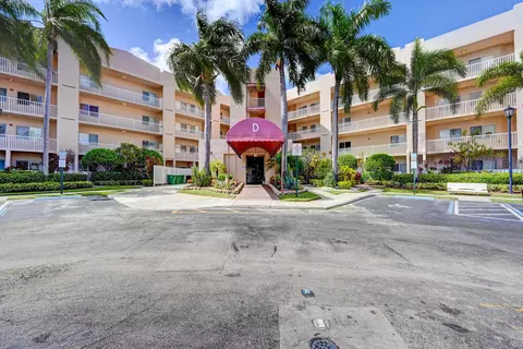 7755 Yardley Dr #308, Tamarac, FL 33321