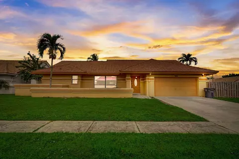 9585 Majestic Way, Boynton Beach, FL 33437