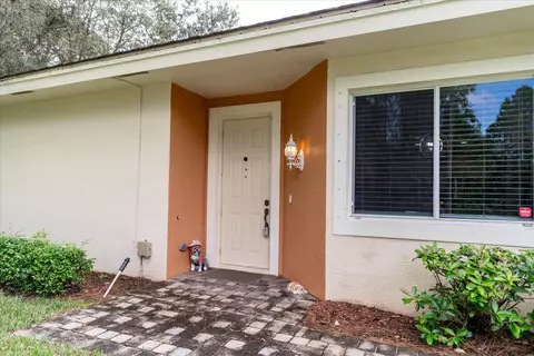 760 Middleton Dr SW, Vero Beach, FL 32962