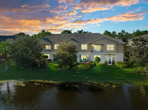 1550 SE Sheffield Ter #103, Stuart, FL 34994