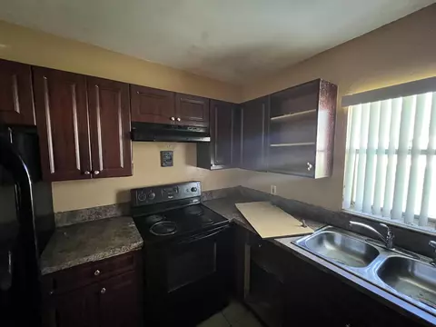 4160 NW 21st St #A150, Lauderhill, FL 33313