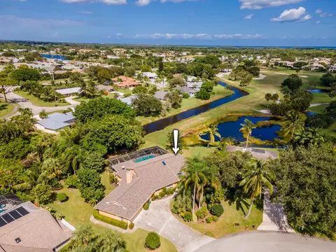 7825 SE Trenton Ave, Hobe Sound, FL 33455