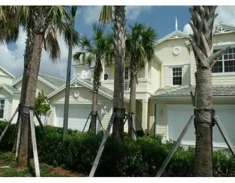 1102 Mariner Bay Blvd, Fort Pierce, FL 34949
