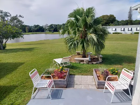 20 Orinco Rd, Port Saint Lucie, FL 34952