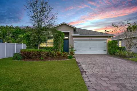 6945 Palm Garden St, Jupiter, FL 33458