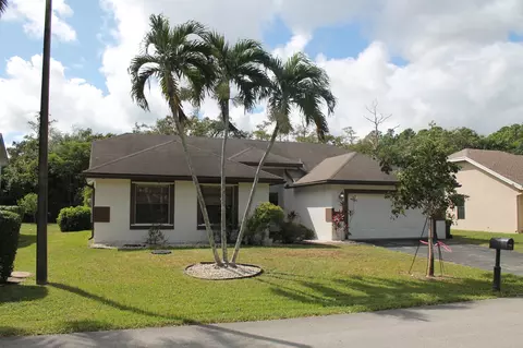 4244 NW 51 St, Coconut Creek, FL 33073