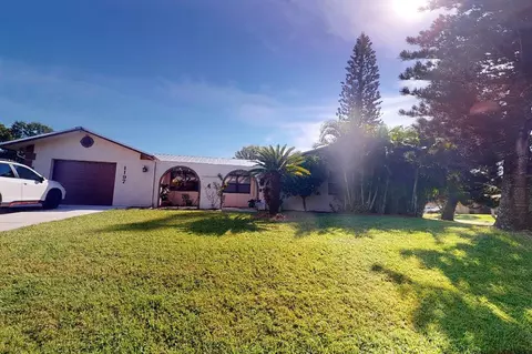 1197 SW Ithaca St, Port Saint Lucie, FL 34983
