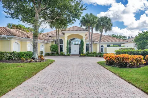 7938 Fairway Ln, West Palm Beach, FL 33412