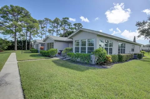 14612 Canalview Dr #D, Delray Beach, FL 33484