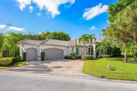 2651 Players Ct, Wellington, FL 33414