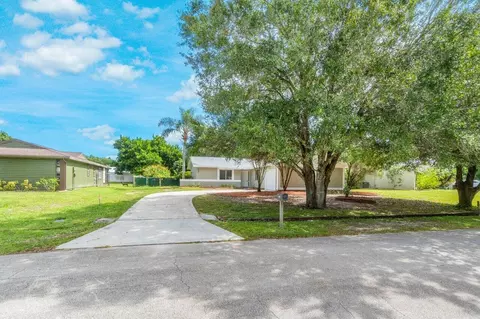 207 SW Homeland Rd, Port Saint Lucie, FL 34953