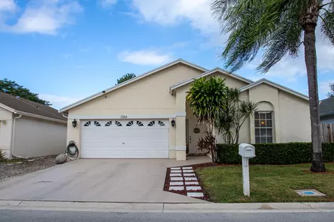 1364 Waterway Cove Dr, Wellington, FL 33414