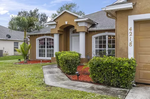 4218 SW Utterback St, Port Saint Lucie, FL 34953