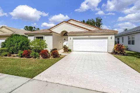 9600 Arbor View Dr N, Boynton Beach, FL 33437