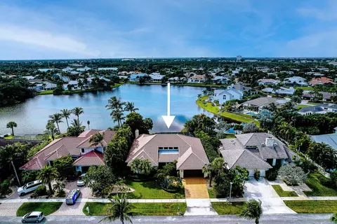 181 Helios Dr, Jupiter, FL 33477