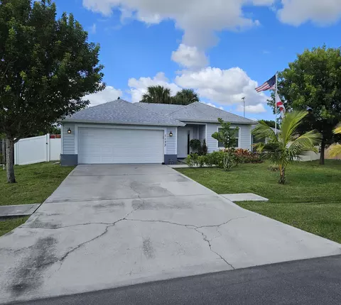 1173 SW Eleuthera Ave, Port Saint Lucie, FL 34953