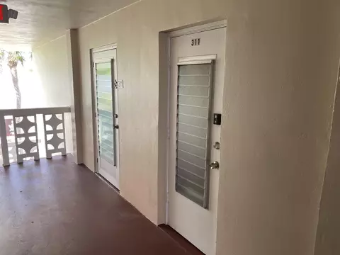 2616 N Garden Dr #311, Lake Worth, FL 33461