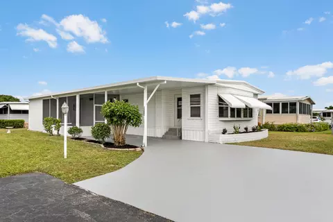39005 Gayle Bay, Boynton Beach, FL 33436