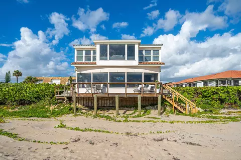 5727 Old Ocean Blvd, Ocean Ridge, FL 33435