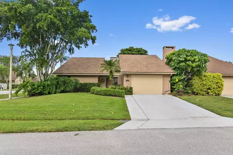 11861 Donlin Dr, Wellington, FL 33414
