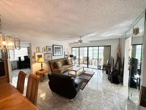 50 Piedmont B Ave #B50, Delray Beach, FL 33484