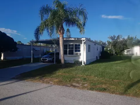 4 La Costa Ln, Port Saint Lucie, FL 34952