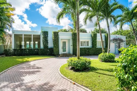 256 Mockingbird Trl, Palm Beach, FL 33480