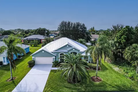 430 SW Dahled Ave, Port Saint Lucie, FL 34953