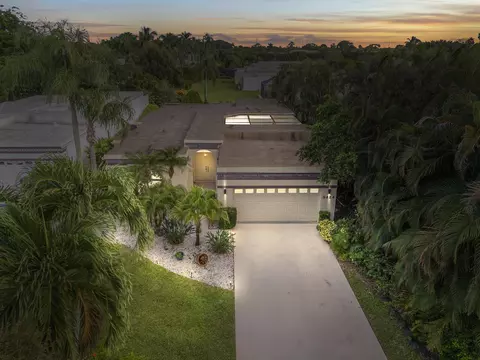 5424 San Roma Cir, Lake Worth, FL 33467