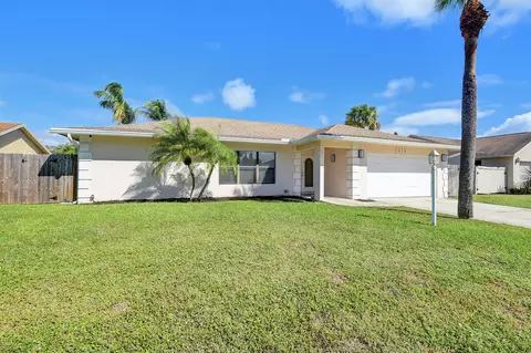 4217 Cedar Creek Rd, Boca Raton, FL 33487
