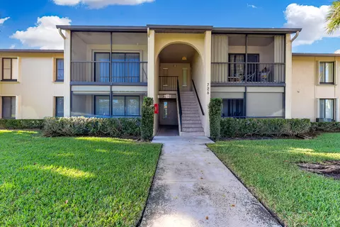 726 Sunny Pine Way #A2, Greenacres, FL 33415