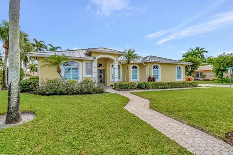 4542 Bucida Rd, Boynton Beach, FL 33436