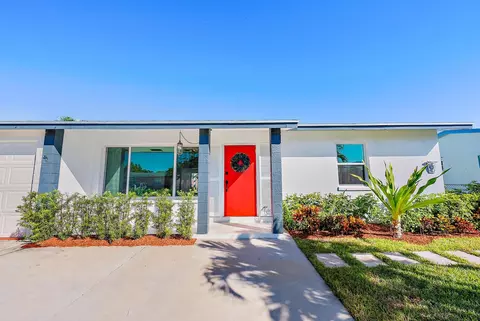 731 Hillcrest Blvd, West Palm Beach, FL 33405