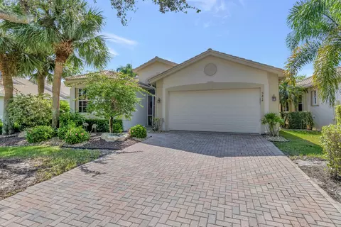 9814 Casa Mar Dr, Lake Worth, FL 33467