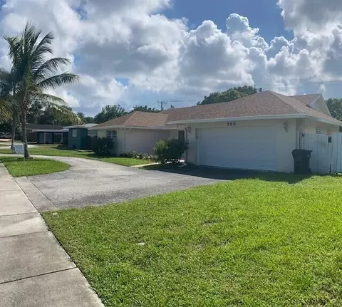 269 NW 12th Ave, Boca Raton, FL 33486