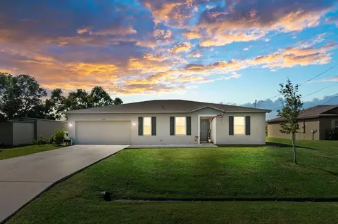 1744 SE North Blackwell Dr, Port Saint Lucie, FL 34952